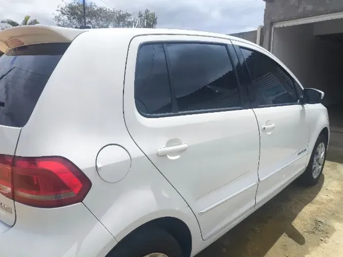 Volkswagen Fox Comfortline 1.0 Flex 12V 5P 2016
