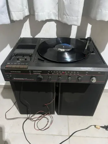 Toca discos Panasonic 