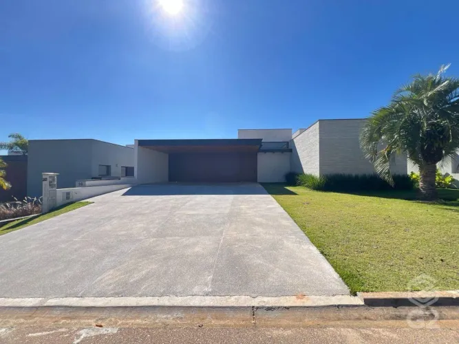Casa à Venda no Condomínio Campos de Santo Antônio, Porteira Fechada  Itu  Sp.