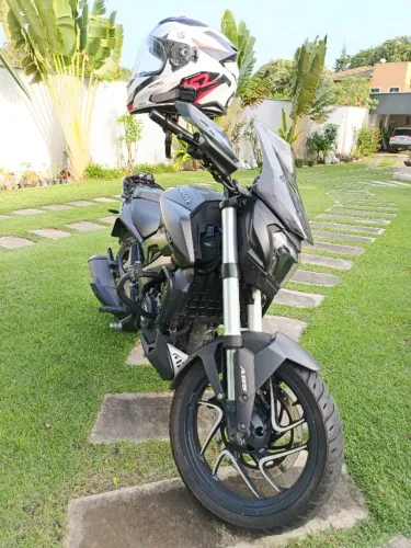 Bajaj Dominar 400