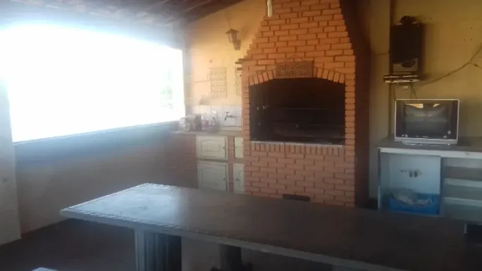 Sobrado em Avaré -SP. Doc ok. Rua Eurípedes Barsanulfo, 07 bairro Brabancia