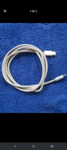 Cabo iPhone 15 original