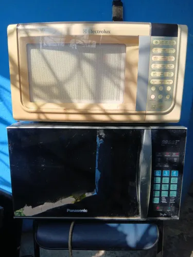 Vendo 2 microondas/ retirada de peças/ Leia a Descrição