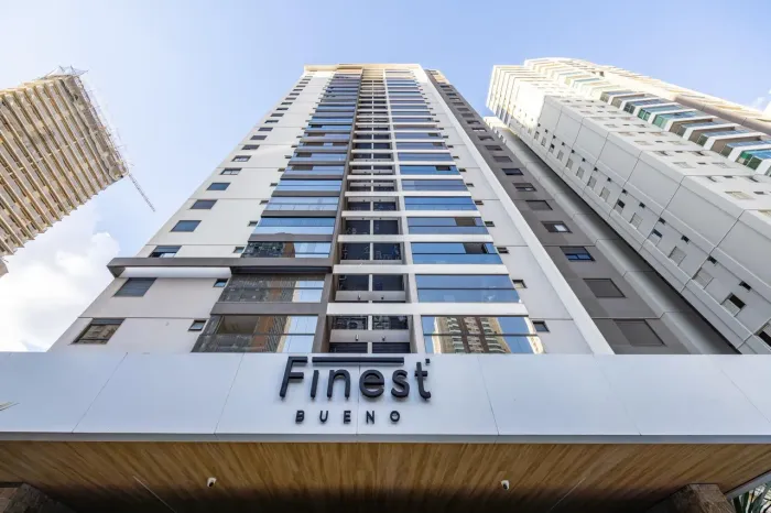 Apartamento semimobiliado à venda no Finest Bueno com 161 m²