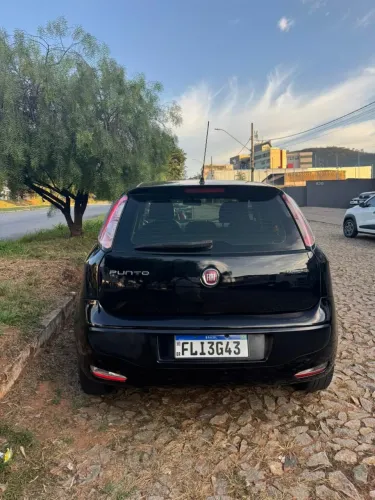 Fiat Punto Attractive 1.4 Fire Flex 8V 5P 2014