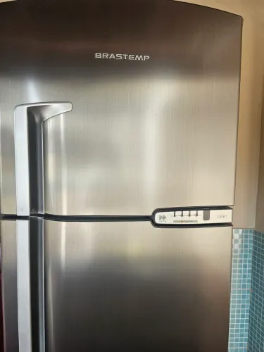 Geladeira frost free 390 litros Brastemp 220 volts