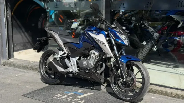 HONDA CB 300F Twister Flex