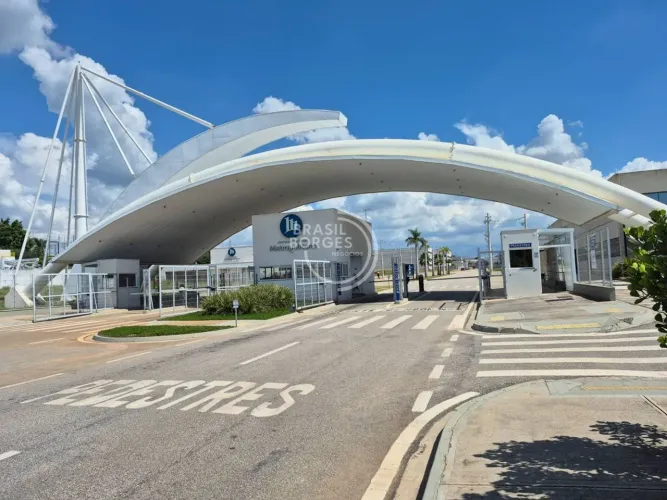 Terreno Industrial de Esquina | Condomínio Empresarial | Alto Padrão e Infraestrutura Comp
