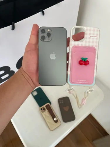 iPhone 12 Pro 128GB, todo original.