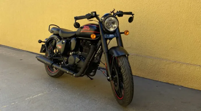 Ágio Royal Enfield Classic Dark 350cc ABS 2025