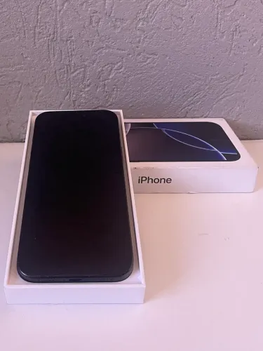 Iphone 16 ProMax Cinza Fosco