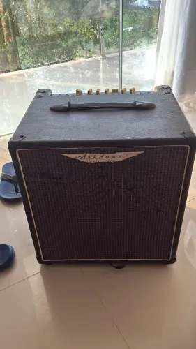 Amplificador Contrabaixo Ashdown AAA-60 10T