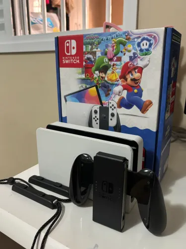 Nintendo Switch - Desbloqueado