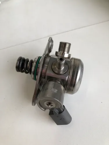 Bomba de Alta Pressão Combustível Mercedes-Benz Original Bosch - Código 0261520212