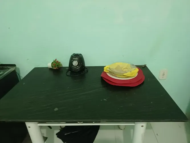 Mesa de mármore 6 lugares só a mesa