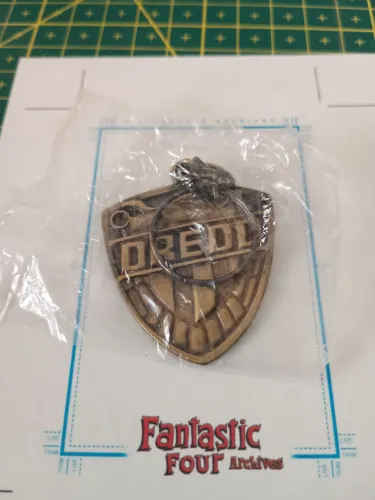 Chaveiro JUDGE DREDD novo no lacre original BAIXEI DE PREÇO