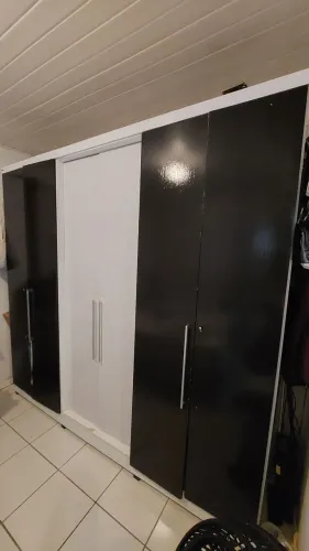 Guarda Roupa 6 portas