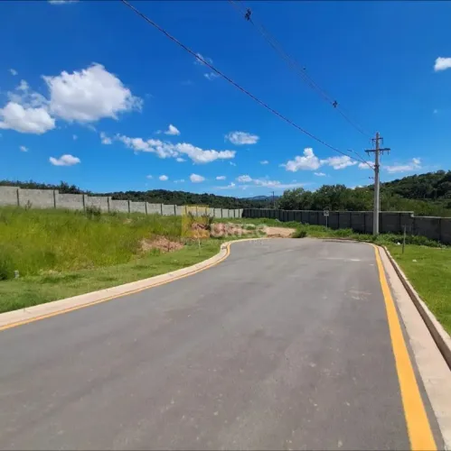 Terreno em Condomínio à venda no Reserva dos Lagos em Jundiaí/SP