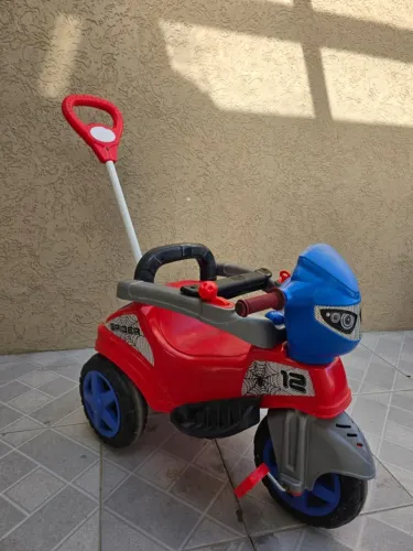 Carrinho de passeio Maral