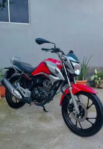 moto em boa condição boa só pegar e andar