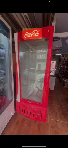 Expositora metal frio Coca Cola