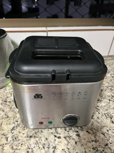 Fritadeira elétrica 110 V