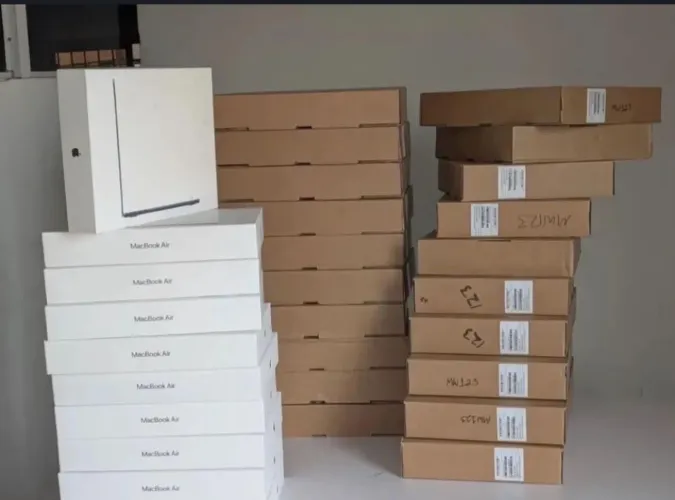 MACBOOK M5 16RAM 512GB