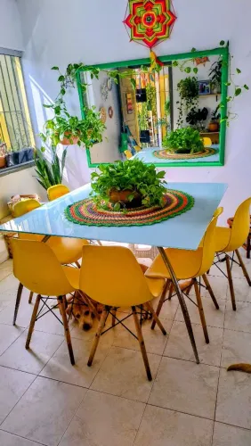 Linda mesa de centro de jantar