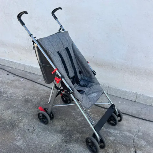 Carrinho De Bebê Guarda chuva