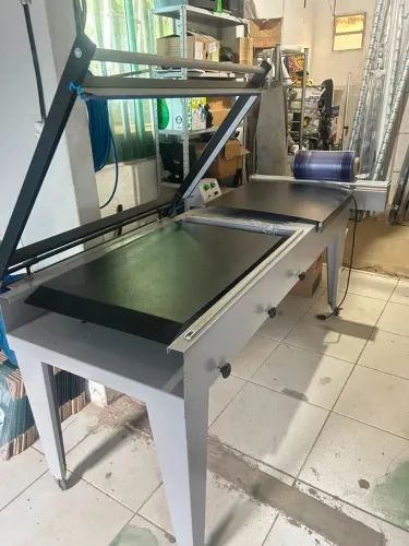Seladora Conjugada Manual em L