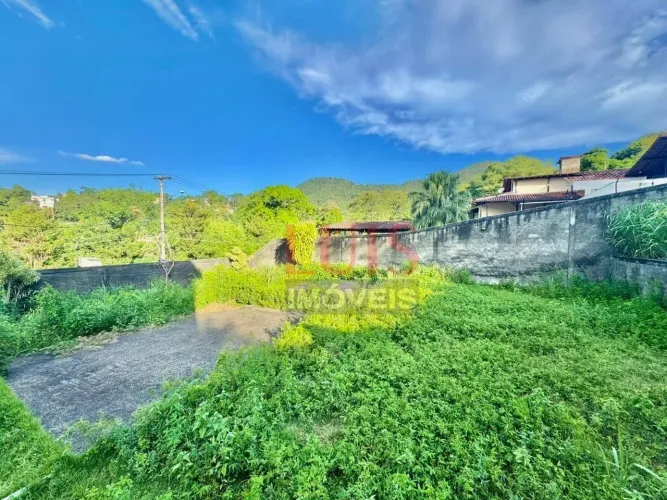 Terreno à venda, 450 m² por R$ 300.000,00 - Itaipu - Niterói/RJ