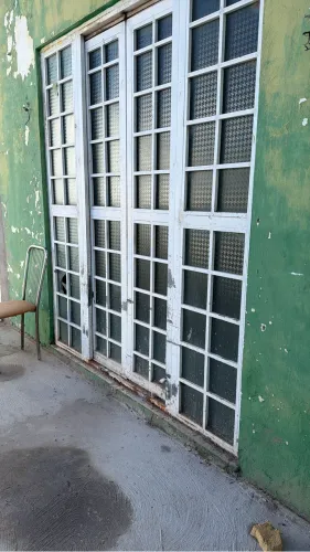 Aluguel galpão com casa para moradia