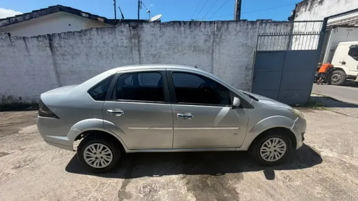 Ford Fiesta SE 1.0 8V Flex 5P 2014