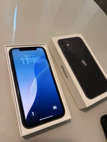 iPhone 11 64GB - Preto - Funcionando Perfeitamente