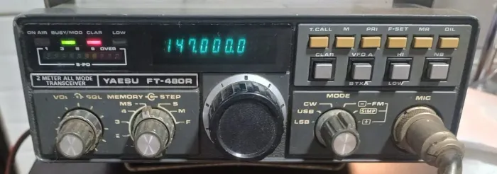 Rádio Yaesu FT-480