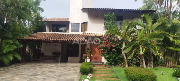 SOBRADO Alphaville cruzeiro do sul Casa em Condomínio com 4 Quarto(s) e 3 banheiro(s) à Ve
