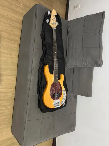 Contrabaixo Tagima TBM4 ativo + Amplificador