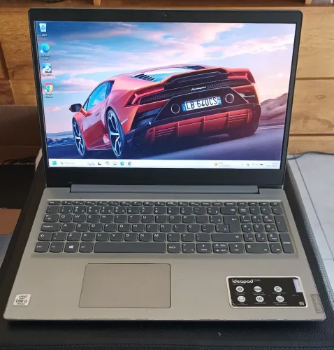 Notebook Lenovo i5 10a.Gen 8gb SSD480 NVME Tela 15 Perfeito