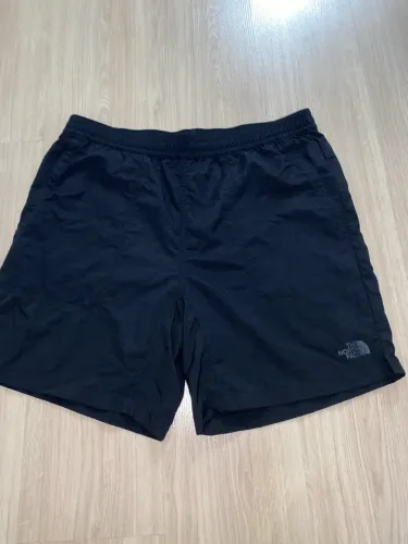 SHORT THE NORTH FACE NOVO TAMANHO M