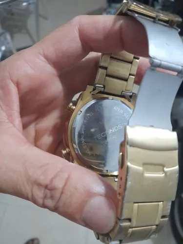Vendo um relógio técnico dois em um funcionando perfeitamente 