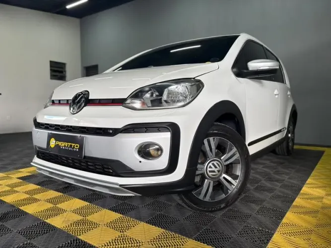 Volkswagen Up! Cross 1.0 TSI Total Flex 12V 5P 2018