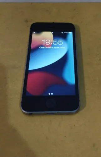 iPhone SE