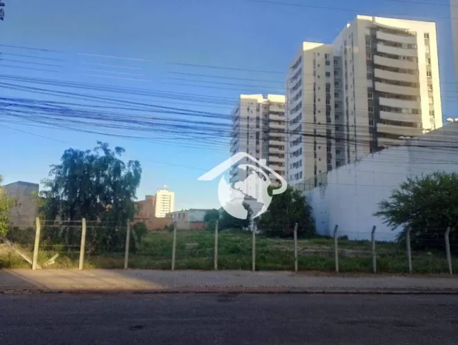 Terreno à Venda, 4226 m² por R$ 3.258.900 - Farolândia - Aracaju/SE