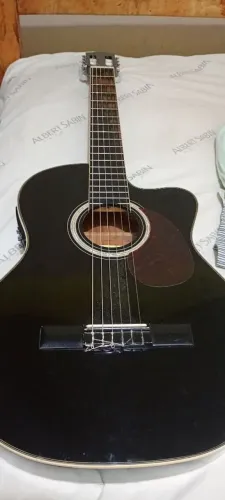 Violão Di Giorgio Elétrico e com afinador eletrônico
