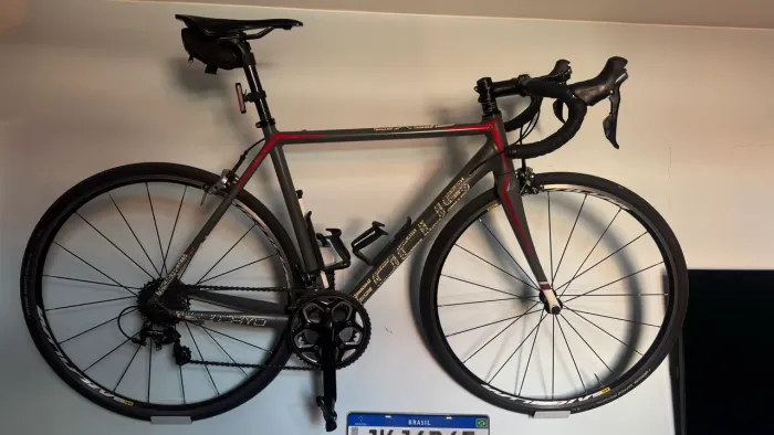 Vendo speed tamanho 54 
