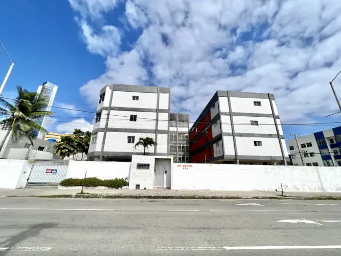 Apartamento para locação em Areia Preta - Próximo à Praia | Excelente Localização
