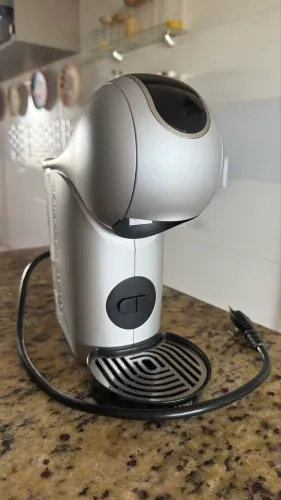 Cafeteira Nescafé Dolce Gusto Arno Genio S Touch Cinza DGS4