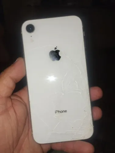 iPhone xr ,64 gigas