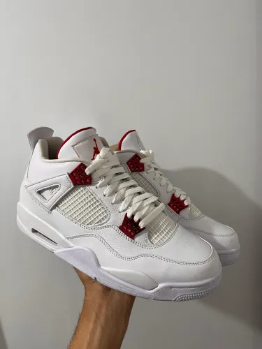 Nike Air Jordan 4 Metallic Red 43