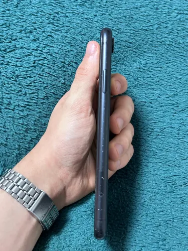 IPHONE XR 128 GB